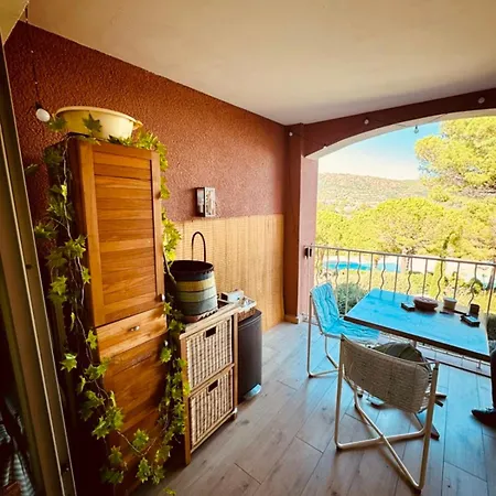 Cap Esterel Magnifique F2 42m2 Vue Sur La Et La Piscine Ref K1 203 Semesterbostad
